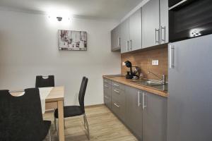 Cadet Apartments - hostAID