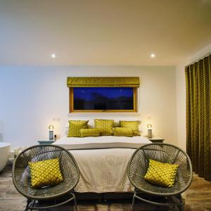 Double Room with Mountain View room in Ardtorna