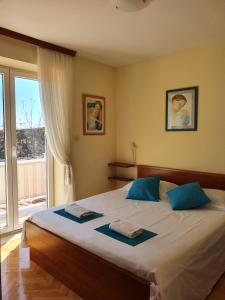 APARTMENT ANA-1 MINUTE TO THE OLD CITY