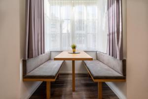 Two-Bedroom Apartment room in Kaiser Max Design Appartements