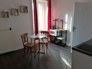 Les Ramandes Appartements au coeur du village : photos des chambres