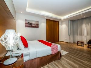 Deluxe Double Room room in بون نوي سويت