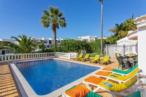 Villa Ninho da Aguia by Villa Plus