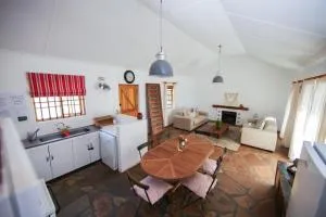 Waterfall Farm Self-Catering Cottages Citrusdal - Citrusdal