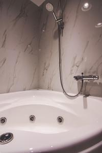 Dreamin Athens - Monastiraki Apartments