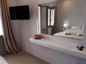 SORINA Beloved Rooms Spetses Greece