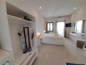 SORINA Beloved Rooms Spetses Greece