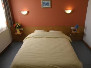 Hotels Hotel Saint Augustin : photos des chambres