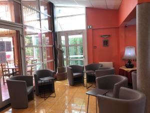 Hotels Hotel Saint Augustin : photos des chambres