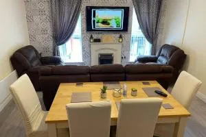 Login house B - Drumahoe