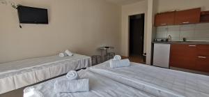 Villa MILSA Half Board & Pool