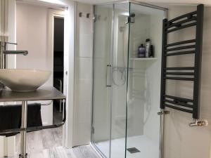 Buhardilla Comillas Beach Primera Línea de Playa, Wifi, Netflix