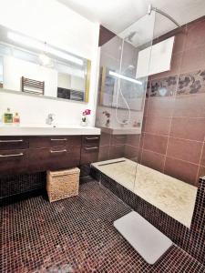 Le 79 Reflet de la Marne