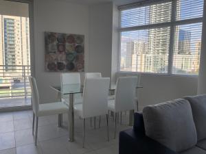 Three-Bedroom Apartment room in Fort Lauderdale Civic Center 30 Day Stays