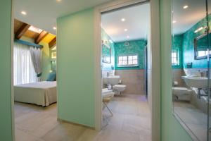 Donna Sofi Holiday House