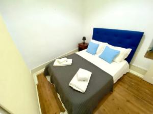 Relax Chiado 3 - Cute Little Double Room with Shared Bathroom
