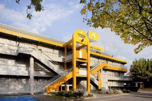 Hotels Premiere Classe Lyon Est Aeroport Saint Exupery : photos des chambres