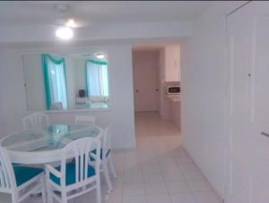 Cancun Villa Turquesa, amplia, excelente ubicación.