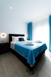 Athena Center Apartments