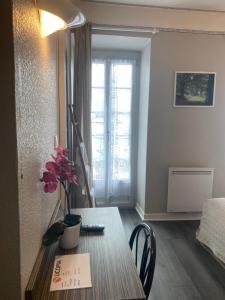 Hotels Hotel Cafe les Fleurs : photos des chambres