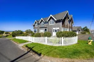 Gearhart Classic Vacation Rental - Surf Pines