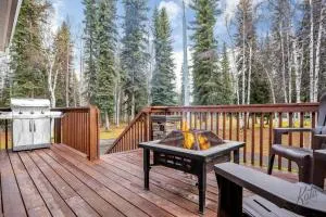 North Pole Escape with Deck and Aurora Lights Views! - Clear Creek Park