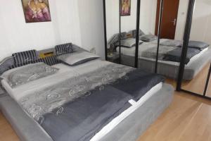 Croatia Zadar Borik big family Holiday apartment see view OG3