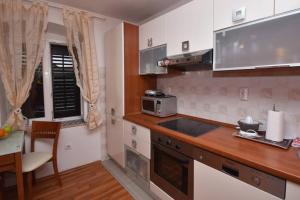 Cozy, adorable apartment ELIZABETA