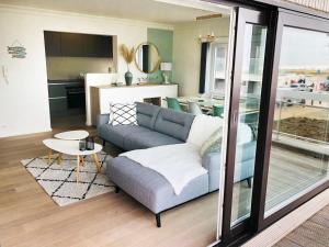 Luxueus appartement met ruim terras, frontaal zeezicht 4 à 5 personen