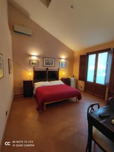 Double Room with Terrace room in B&B Palazzo Rustici