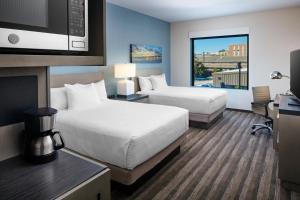 Queen Room with Accessible Tub - Disability Access room in Hyatt House Tallahassee Capitol University