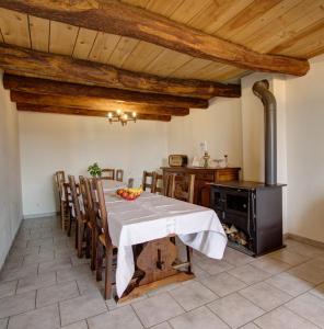 Maisons de vacances Gites du Chenelong Cantal : photos des chambres