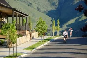 Lake Escape #99 - Chelan