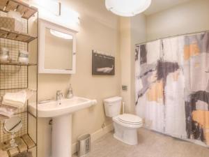 Hello Sunshine #51 with Carriage House