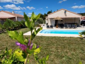 Maisons de vacances La Cigale - Pte des Gorges - Piscine privee chauffee : photos des chambres