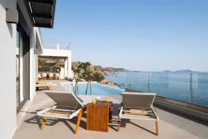 Rozites Luxury Beachfront Villa, By Hellocrete - Preveli