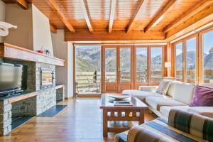 Gessa Luxury Apartments - parking y guardaski en Vall de Ruda