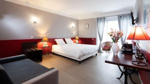 Hotels Logis Central Hotel & Spa : photos des chambres