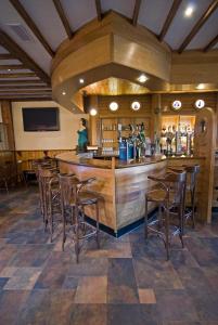 Beach Hotel & Restaurant