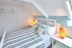 Host & Stay - Cooks Cabin