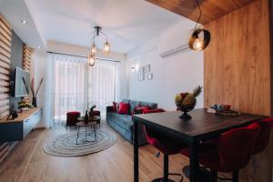 Pearl Apartments