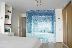 维他命Z住宿加早餐旅馆 - 艾默伊登