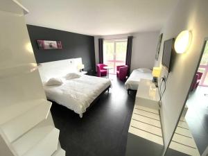 Triple Room room in Hotel Eden Ardenne