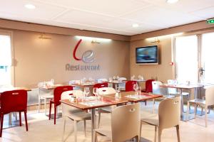 Hotels Kyriad Direct Marseille Est La Valentine : photos des chambres