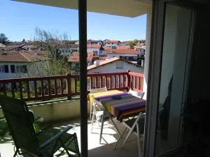 IBAIA 2-Bien moderne avec parking et piscine collective - Ciboure