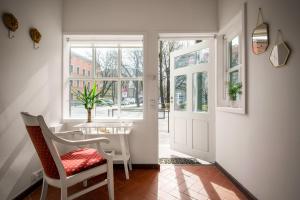 PARKA NAMIŅŠ - 2 stāvu namiņš Viesturdārzā pērļu medniekiem!