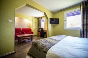 Hotels Logis Carline Hotel Restaurant : photos des chambres