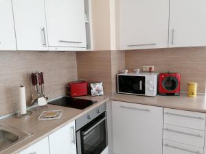 By the Waves luxury beach apartment