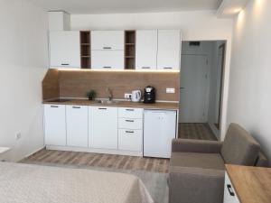 Студио Симона 2 - първа линия море