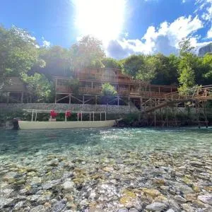 Bee Eco Guest House - Aprip